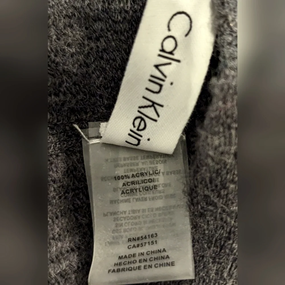 Calvin Klein Infinity Scarf - Picture 4 of 5